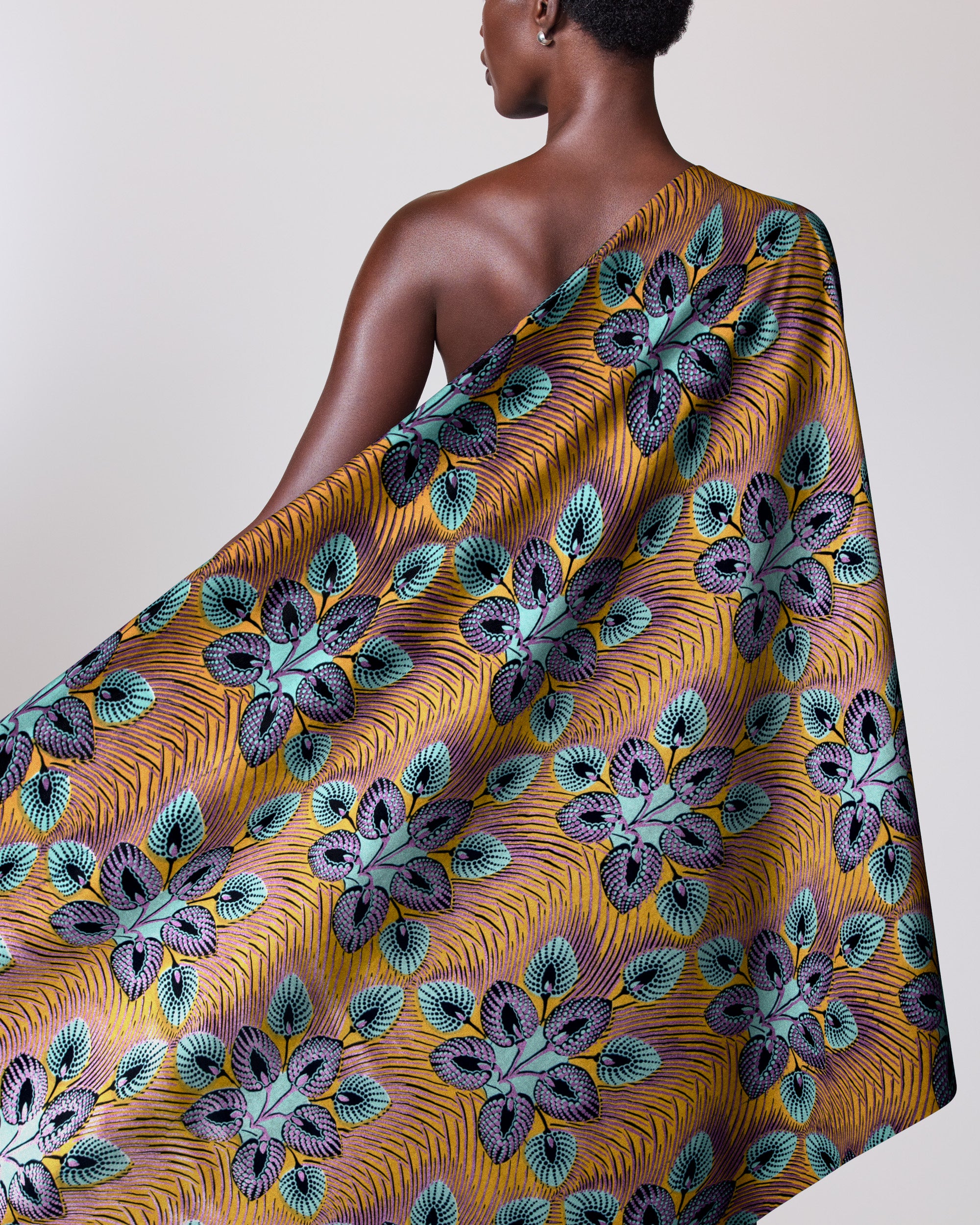 Authentic Vlisco Wax Hollandais & Super-Wax Premium Fabric Dubai Wholesale